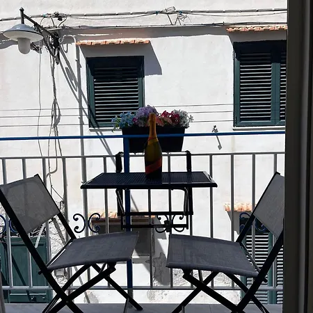 Holiday home Onda Blu *